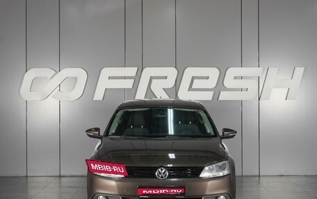 Volkswagen Jetta VI, 2011 год, 959 000 рублей, 3 фотография