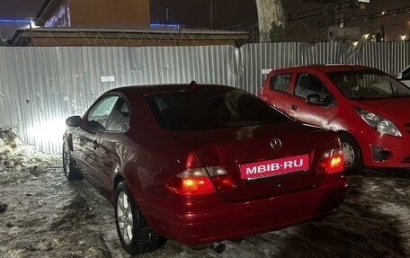 Mercedes-Benz CLK-Класс, 1998 год, 550 000 рублей, 3 фотография