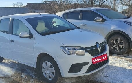 Renault Logan II, 2019 год, 1 020 000 рублей, 21 фотография