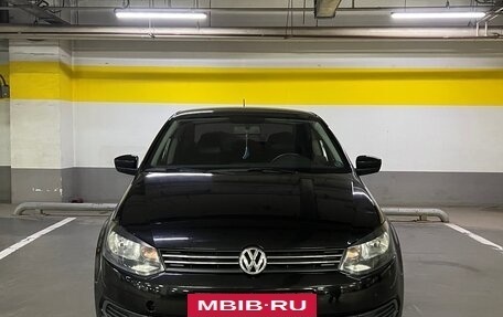 Volkswagen Polo VI (EU Market), 2013 год, 900 000 рублей, 4 фотография