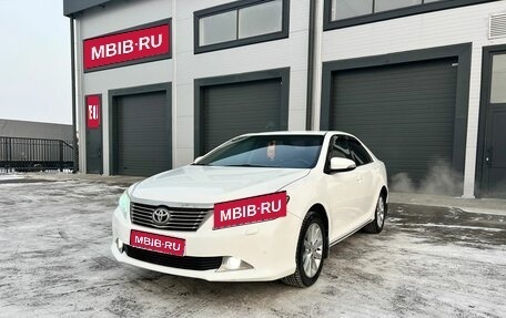 Toyota Camry, 2012 год, 2 099 000 рублей, 1 фотография