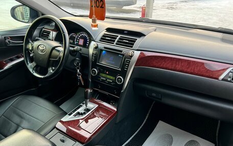 Toyota Camry, 2012 год, 2 099 000 рублей, 12 фотография