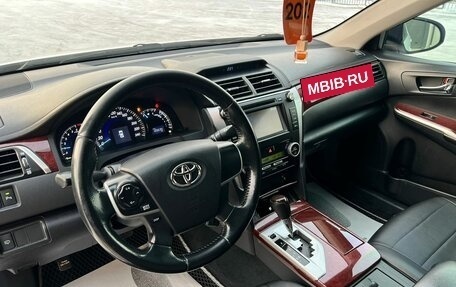 Toyota Camry, 2012 год, 2 099 000 рублей, 10 фотография