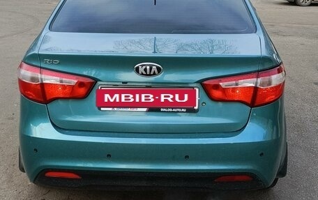 KIA Rio III рестайлинг, 2013 год, 750 000 рублей, 4 фотография