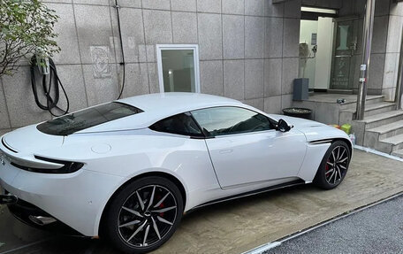 Aston Martin DB11 I, 2023 год, 24 700 000 рублей, 3 фотография