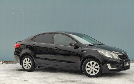 KIA Rio III рестайлинг, 2013 год, 1 020 000 рублей, 2 фотография