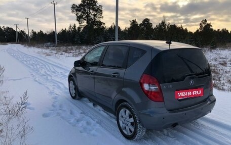 Mercedes-Benz A-Класс, 2011 год, 800 000 рублей, 5 фотография