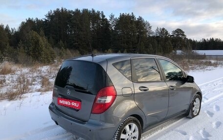 Mercedes-Benz A-Класс, 2011 год, 800 000 рублей, 4 фотография