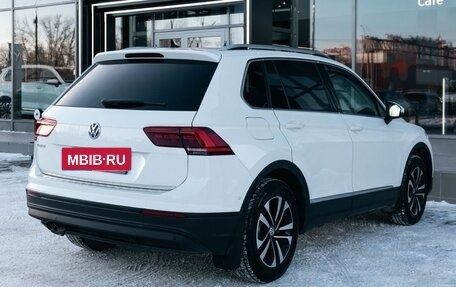 Volkswagen Tiguan II, 2019 год, 2 650 000 рублей, 5 фотография