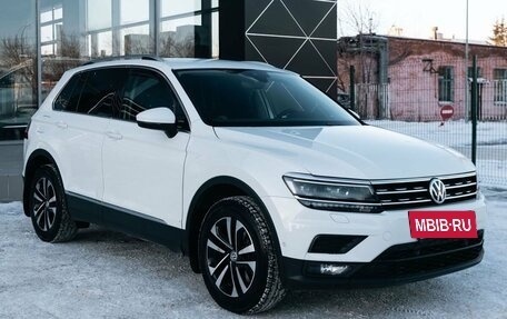 Volkswagen Tiguan II, 2019 год, 2 650 000 рублей, 7 фотография