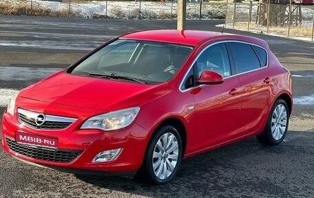 Opel Astra J, 2012 год, 859 000 рублей, 1 фотография