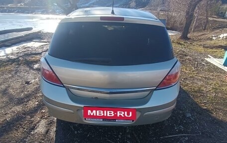 Opel Astra H, 2004 год, 440 000 рублей, 3 фотография