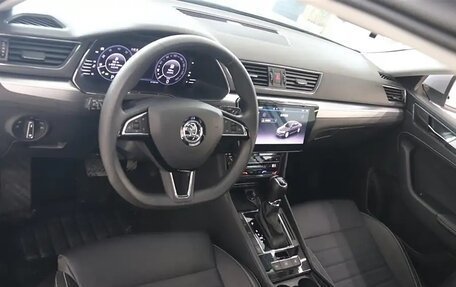 Skoda Superb III рестайлинг, 2021 год, 2 399 000 рублей, 7 фотография