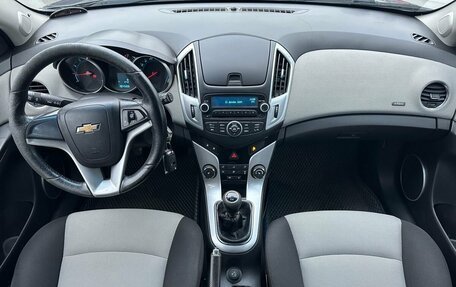 Chevrolet Cruze II, 2013 год, 799 000 рублей, 9 фотография