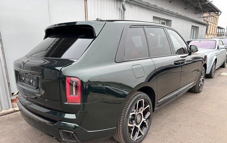 Rolls-Royce Cullinan, 2024 год, 80 000 000 рублей, 3 фотография