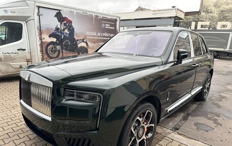 Rolls-Royce Cullinan, 2024 год, 80 000 000 рублей, 9 фотография