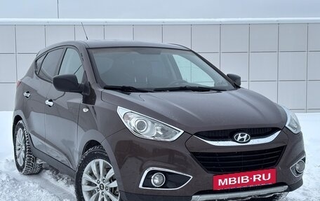 Hyundai ix35 I рестайлинг, 2010 год, 935 000 рублей, 2 фотография