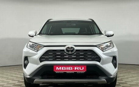 Toyota RAV4, 2022 год, 3 979 000 рублей, 2 фотография