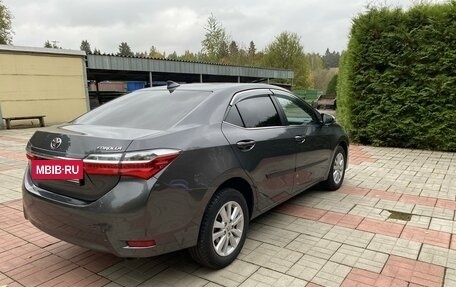 Toyota Corolla, 2017 год, 1 830 000 рублей, 5 фотография