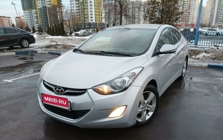 Hyundai Elantra V, 2011 год, 990 000 рублей, 2 фотография