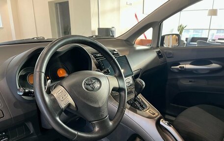 Toyota Auris II, 2007 год, 630 000 рублей, 11 фотография