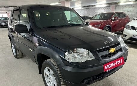 Chevrolet Niva I рестайлинг, 2016 год, 595 000 рублей, 4 фотография