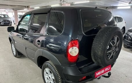 Chevrolet Niva I рестайлинг, 2016 год, 595 000 рублей, 8 фотография