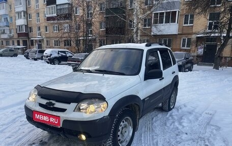 Chevrolet Niva I рестайлинг, 2014 год, 550 000 рублей, 1 фотография