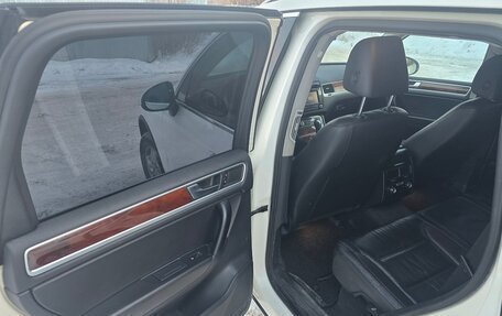 Volkswagen Touareg III, 2011 год, 2 290 000 рублей, 7 фотография