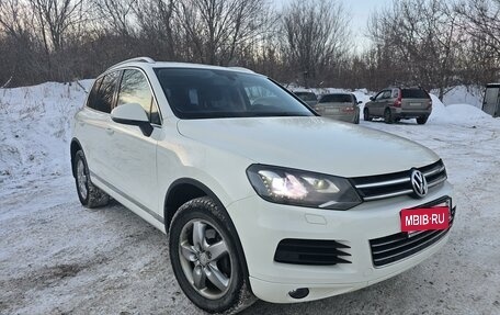 Volkswagen Touareg III, 2011 год, 2 290 000 рублей, 3 фотография