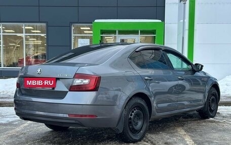 Skoda Octavia, 2017 год, 1 850 000 рублей, 5 фотография