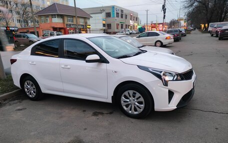 KIA Rio IV, 2022 год, 1 610 000 рублей, 7 фотография