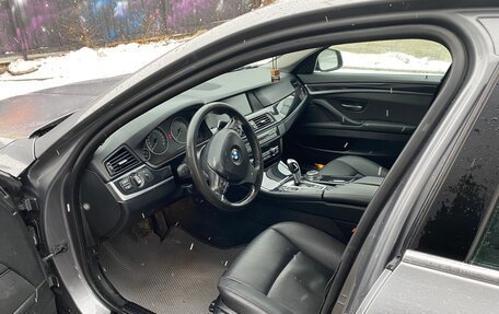 BMW 5 серия, 2012 год, 1 975 000 рублей, 10 фотография