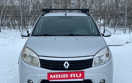 Renault Sandero I, 2012 год, 697 000 рублей, 2 фотография