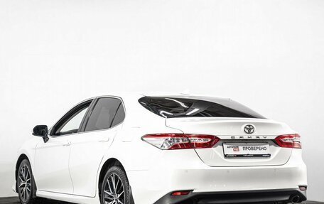 Toyota Camry, 2022 год, 2 700 000 рублей, 6 фотография