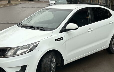 KIA Rio III рестайлинг, 2014 год, 1 010 000 рублей, 2 фотография