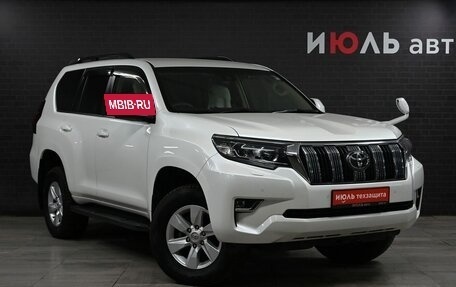 Toyota Land Cruiser Prado 150 рестайлинг 2, 2018 год, 4 227 000 рублей, 3 фотография