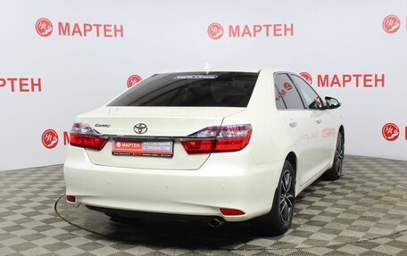 Toyota Camry, 2017 год, 1 919 000 рублей, 5 фотография