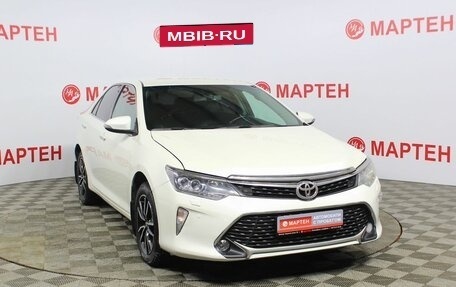 Toyota Camry, 2017 год, 1 919 000 рублей, 3 фотография