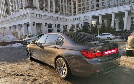 BMW 7 серия, 2013 год, 2 600 000 рублей, 12 фотография