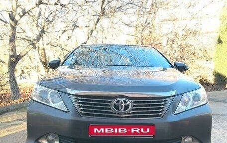 Toyota Camry, 2014 год, 2 150 000 рублей, 2 фотография