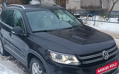 Volkswagen Tiguan I, 2013 год, 1 695 000 рублей, 2 фотография