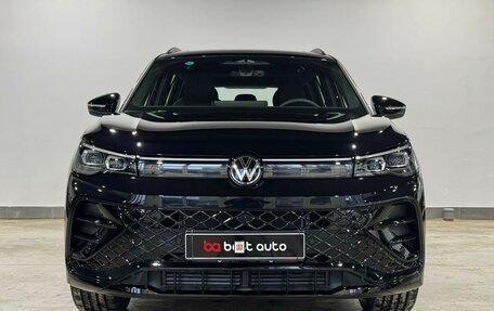 Volkswagen Tiguan, 2024 год, 5 490 000 рублей, 2 фотография