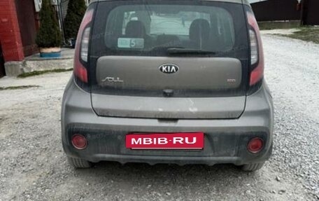 KIA Soul II рестайлинг, 2018 год, 850 000 рублей, 5 фотография