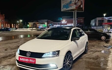 Volkswagen Jetta VI, 2016 год, 1 350 000 рублей, 3 фотография