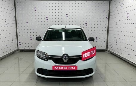 Renault Logan II, 2015 год, 785 000 рублей, 3 фотография