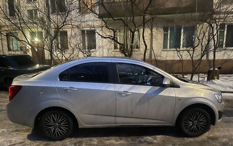 Chevrolet Aveo III, 2013 год, 650 000 рублей, 2 фотография