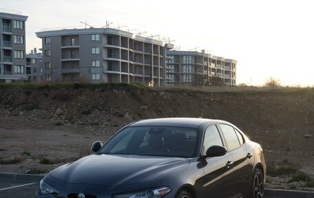 Alfa Romeo Giulia II, 2022 год, 5 600 000 рублей, 2 фотография