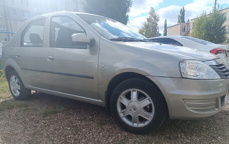 Renault Logan I, 2013 год, 800 000 рублей, 9 фотография