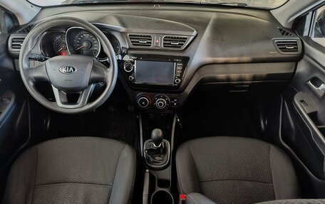 KIA Rio III рестайлинг, 2013 год, 999 000 рублей, 11 фотография